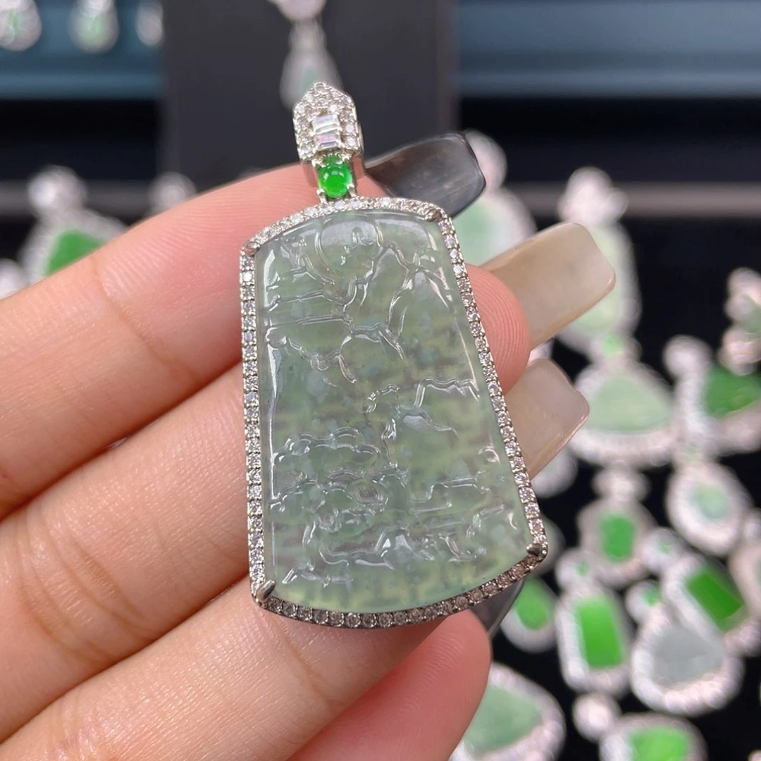 吊坠(不含链)未镶嵌翡翠