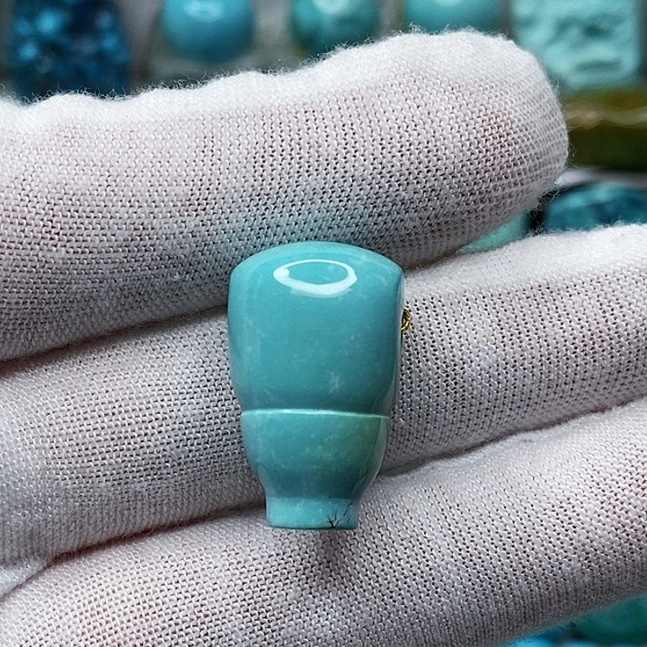 绿松石未镶嵌天然原矿 地大质检