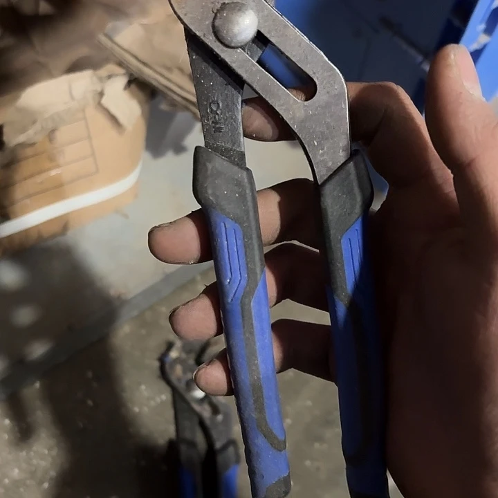 考伯特水泵钳有锈迹两把