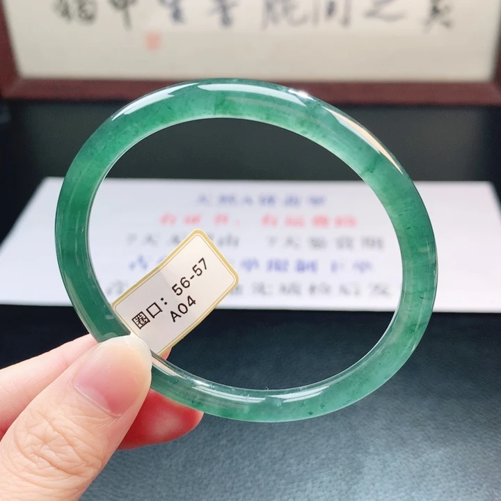 翡翠未镶嵌手镯翡翠手镯95