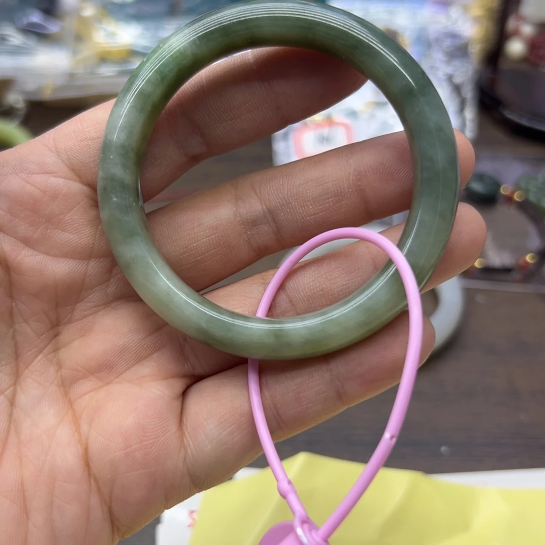 和田玉未镶嵌手镯52.6圈围466