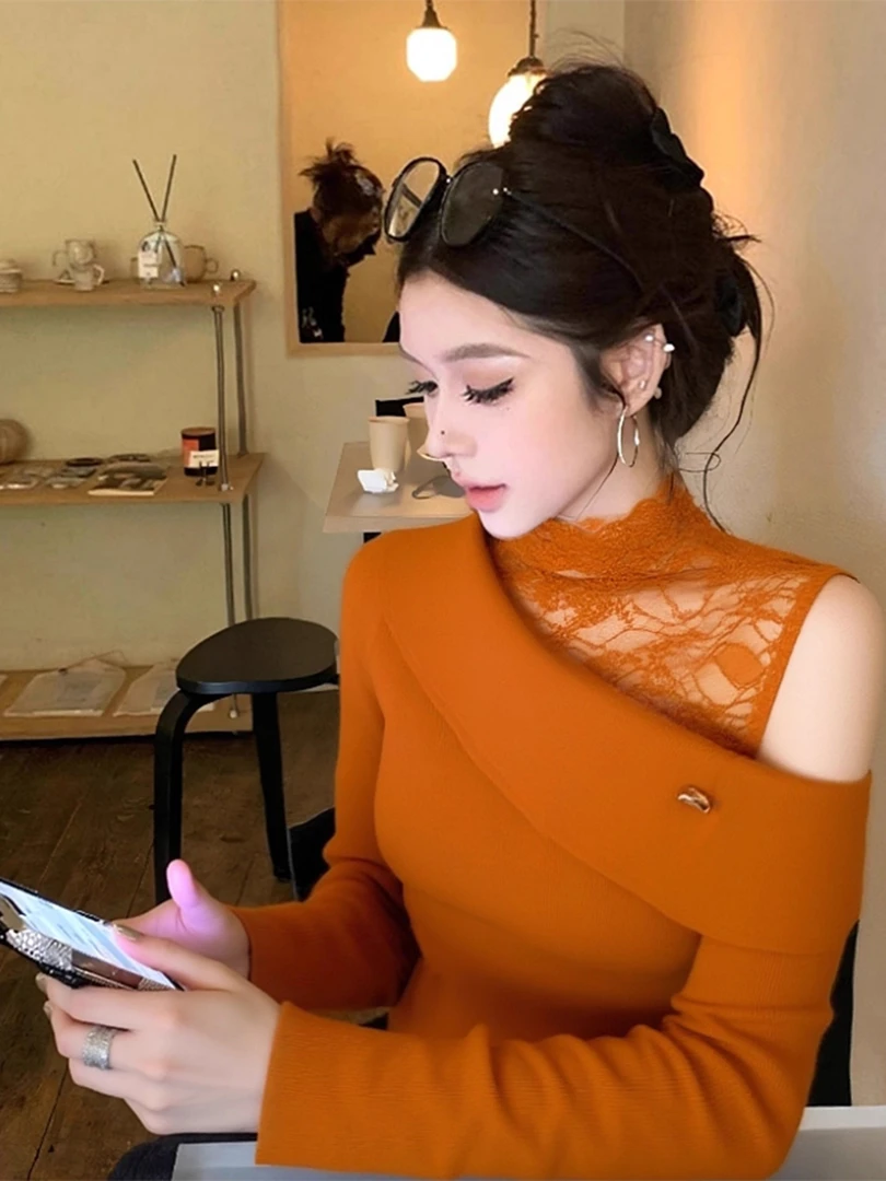 轻奢绝美冬季轻熟淡人高知穿搭时尚气质漂亮橘色蕾丝拼接针织上衣