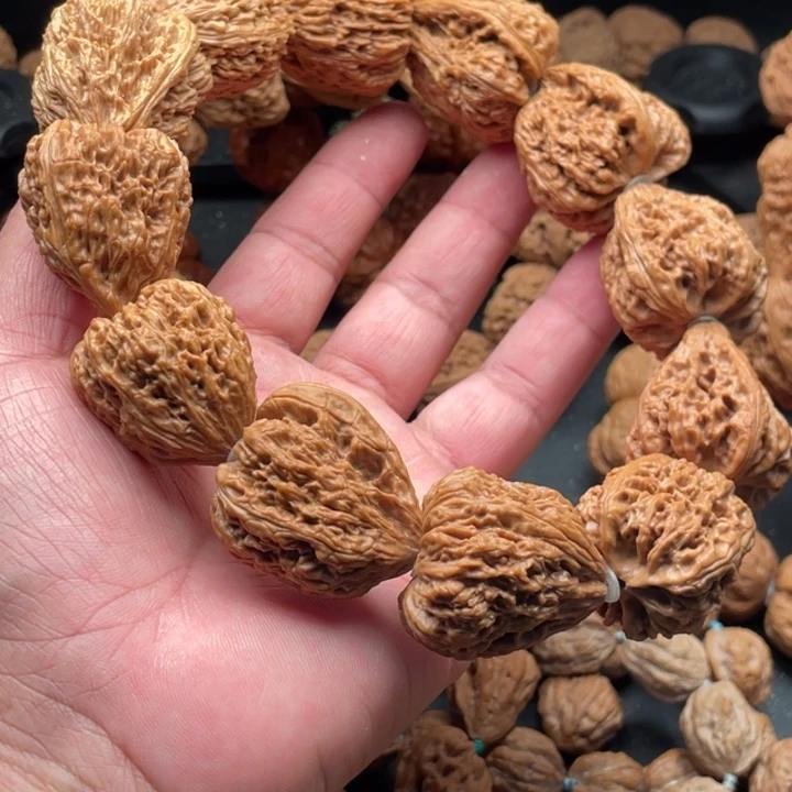 文玩核桃吊坠2南疆石