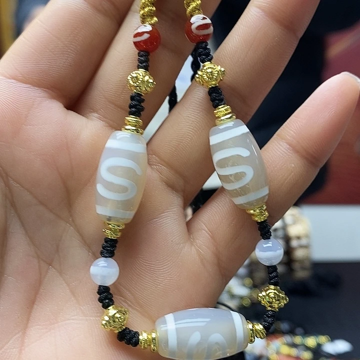 玛瑙/玉髓合金颈饰