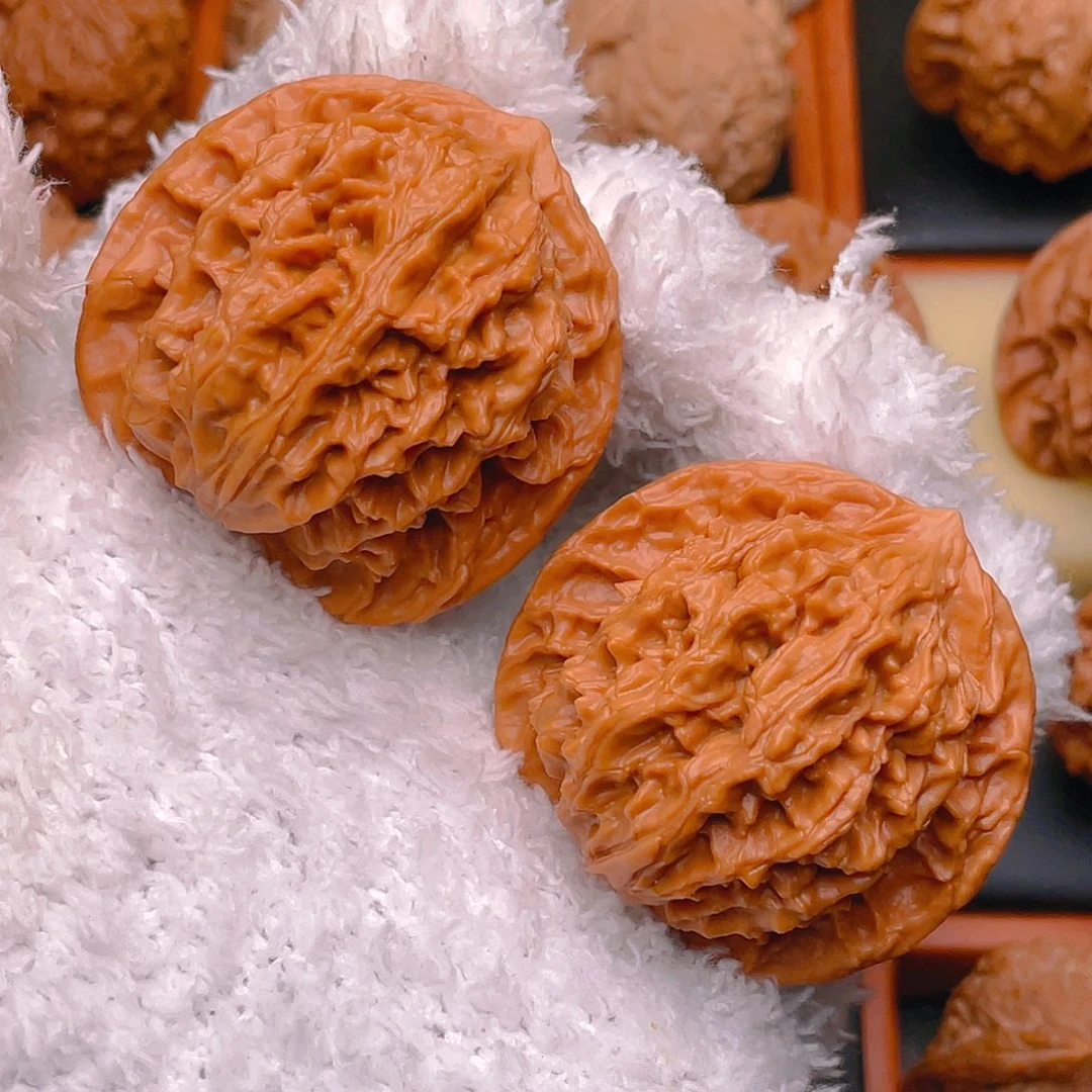 文玩核桃把件45老款狮子头