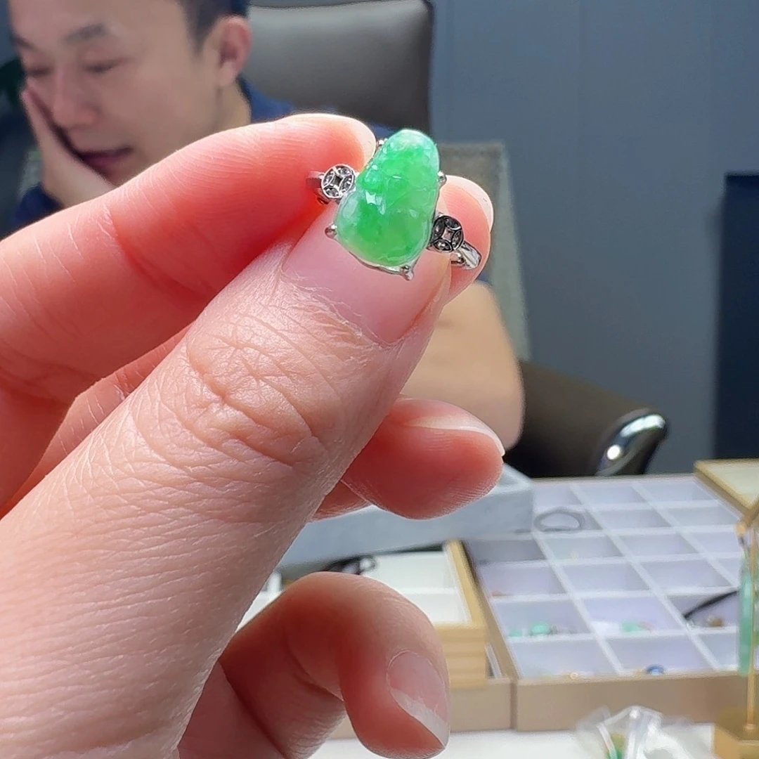 翡翠戒指银S925镶嵌天然