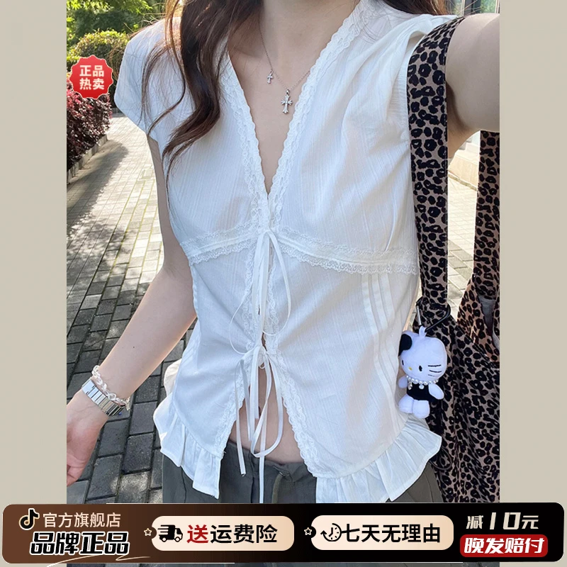 白色短袖衬衫女夏季新款千金清冷感贵系衣服衬衣蕾丝花边短款上衣