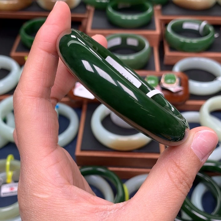 和田玉（碧玉）手镯5758圈口未镶嵌