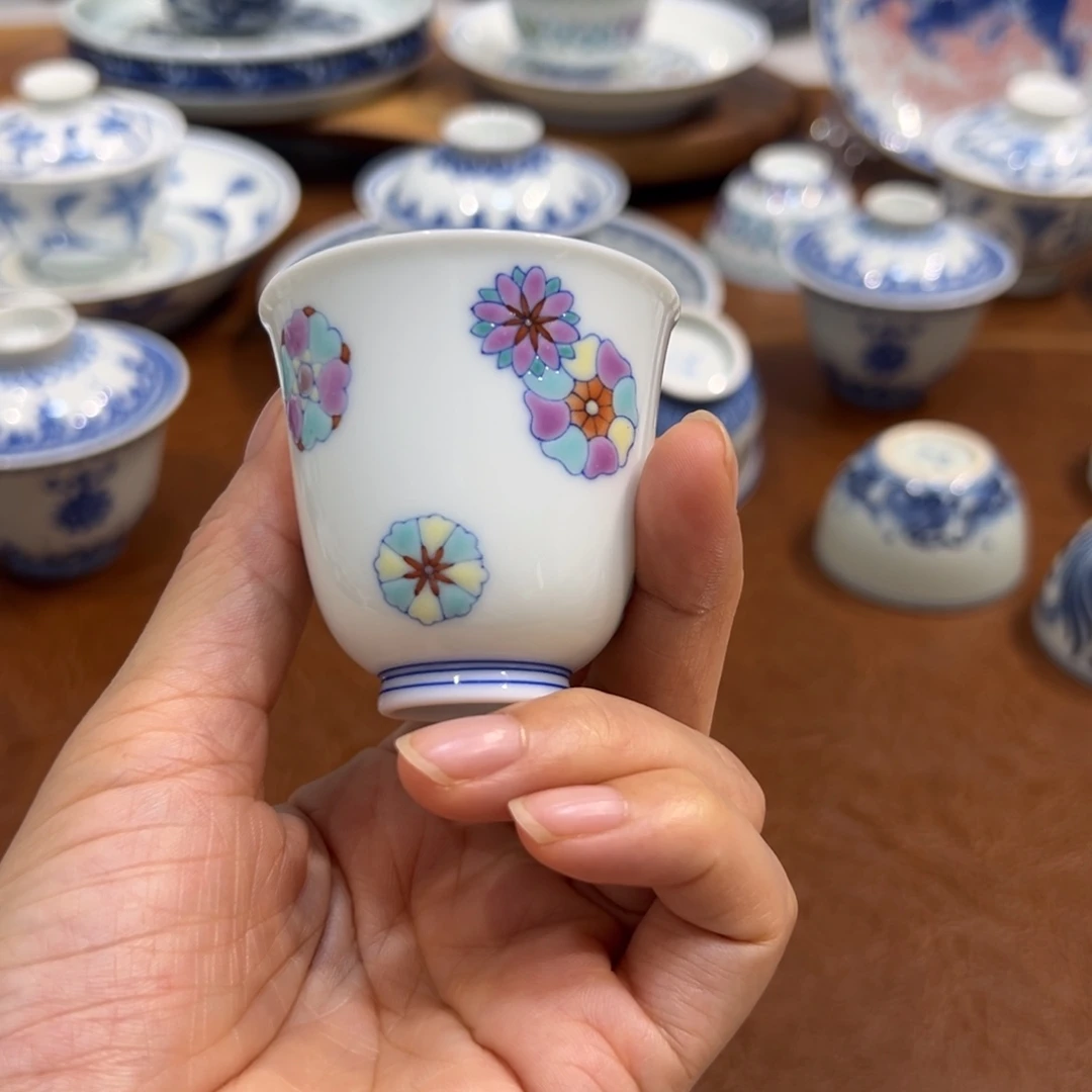 杯子斗彩皮球花闻香杯60毫升