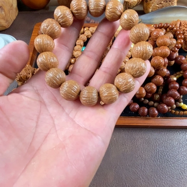 猴头核桃吊坠体验款凤羽