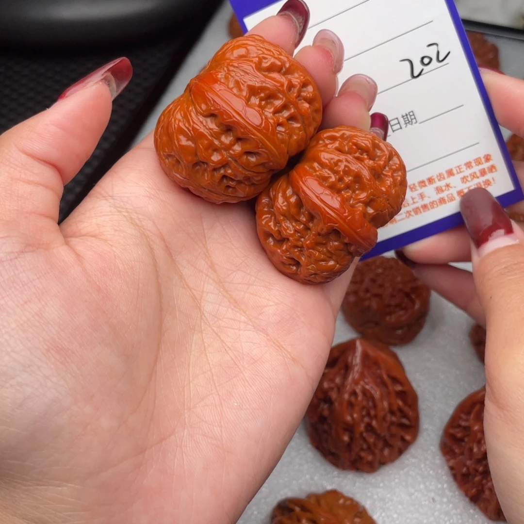 桃核把件40元宝202