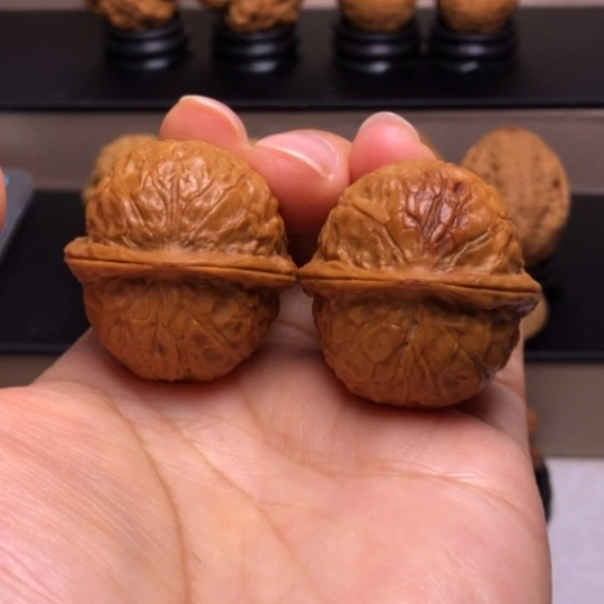 文玩核桃把件乾坤球18