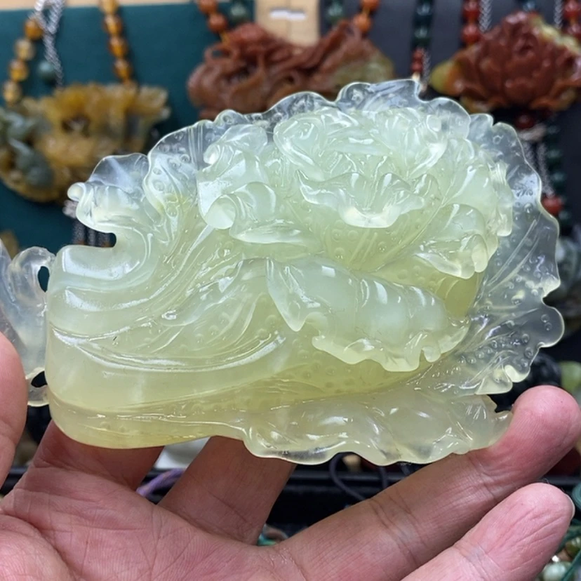 【闪购商品】蛇纹石玉未镶嵌摆件