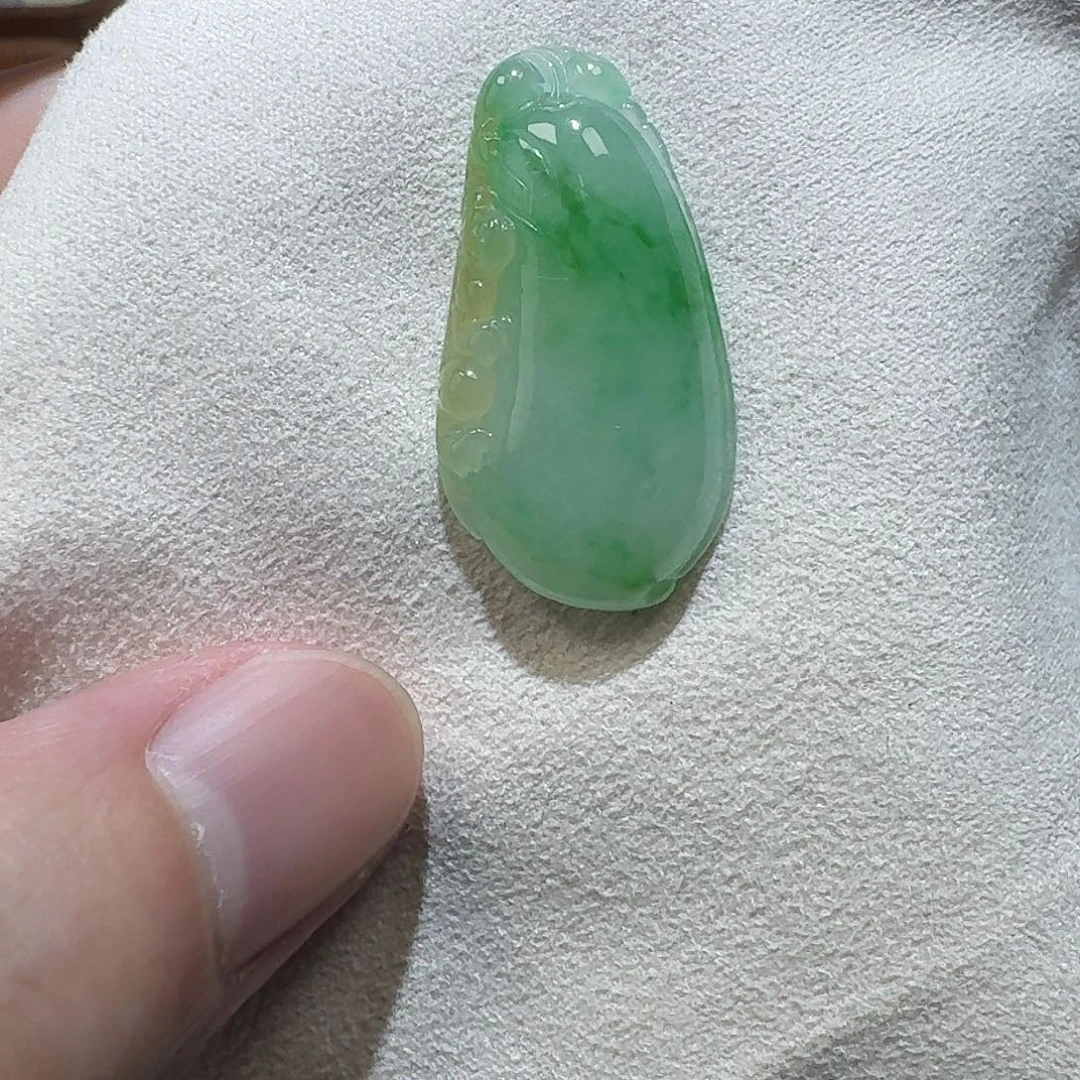 颈饰未镶嵌翡翠福瓜
