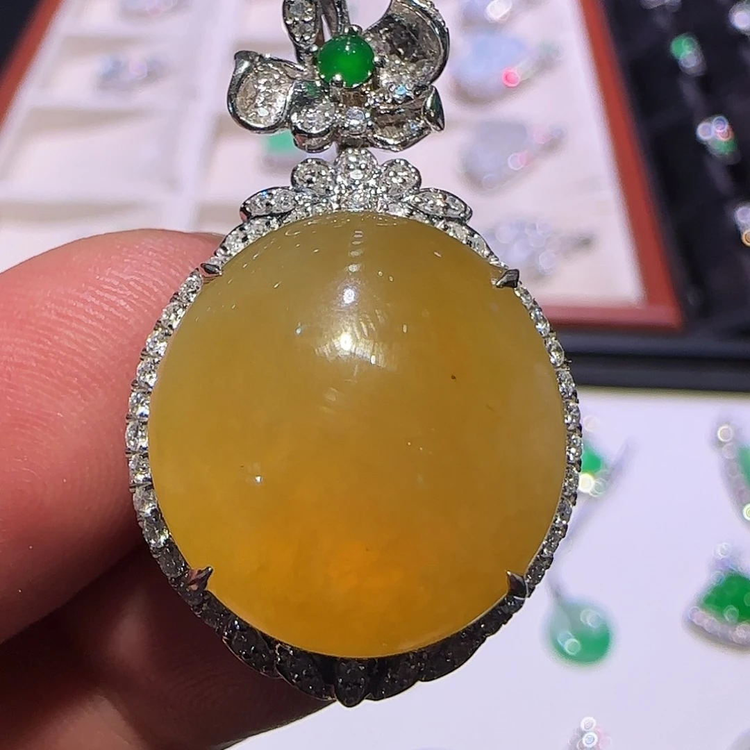 翡翠18K金镶嵌吊坠(不含链)