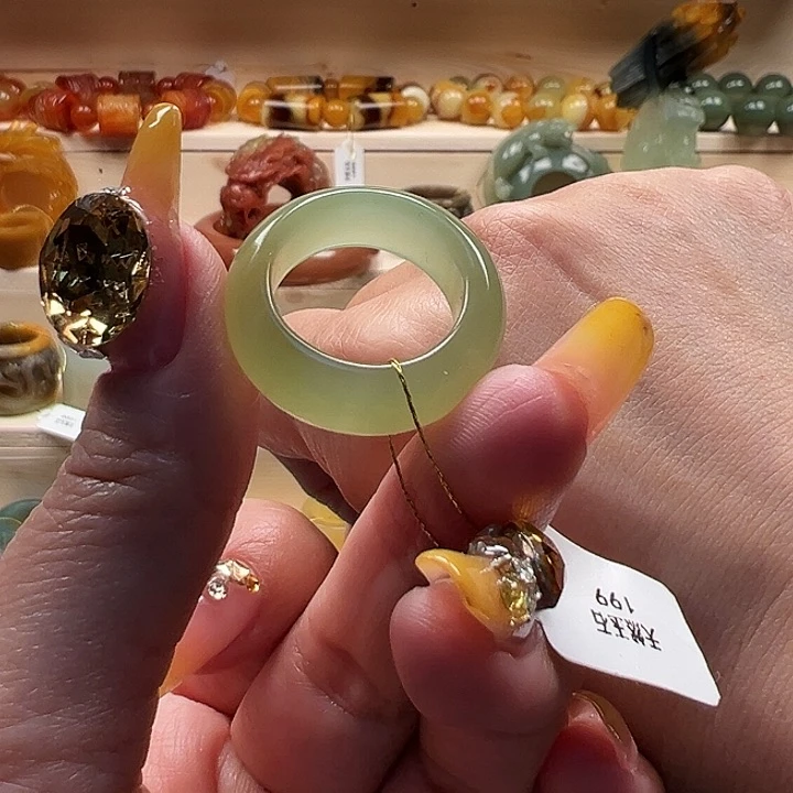 蛇纹石玉戒指未镶嵌内径17.7