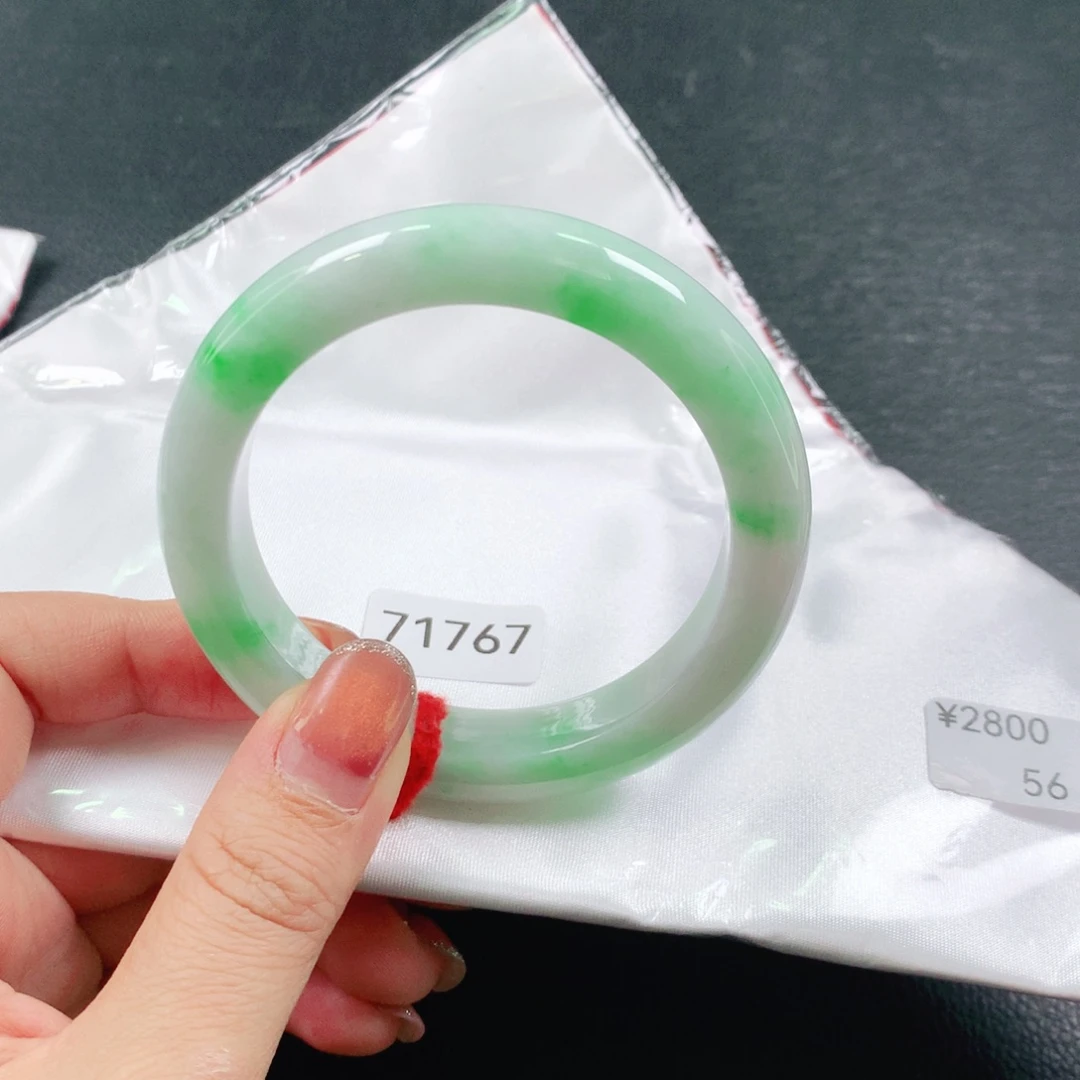 翡翠未镶嵌手镯（圆镯）捡漏03