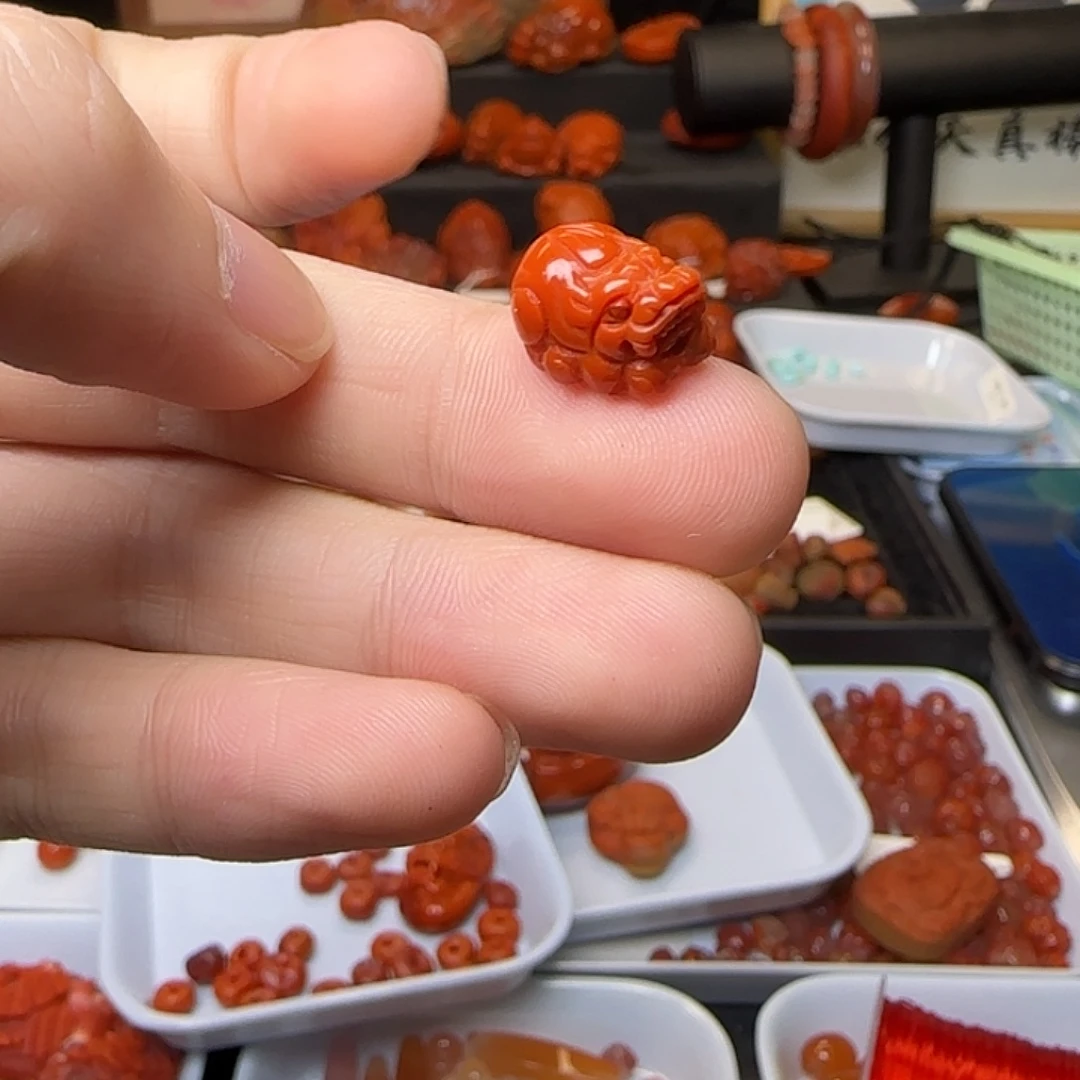 吊坠(不含链)未镶嵌南红玛瑙