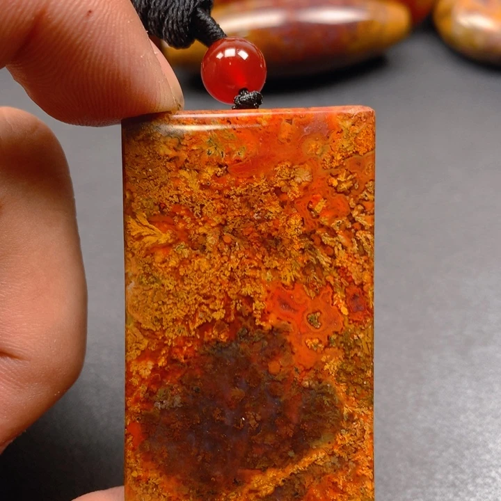 玛瑙/玉髓颈饰未镶嵌醒**哥