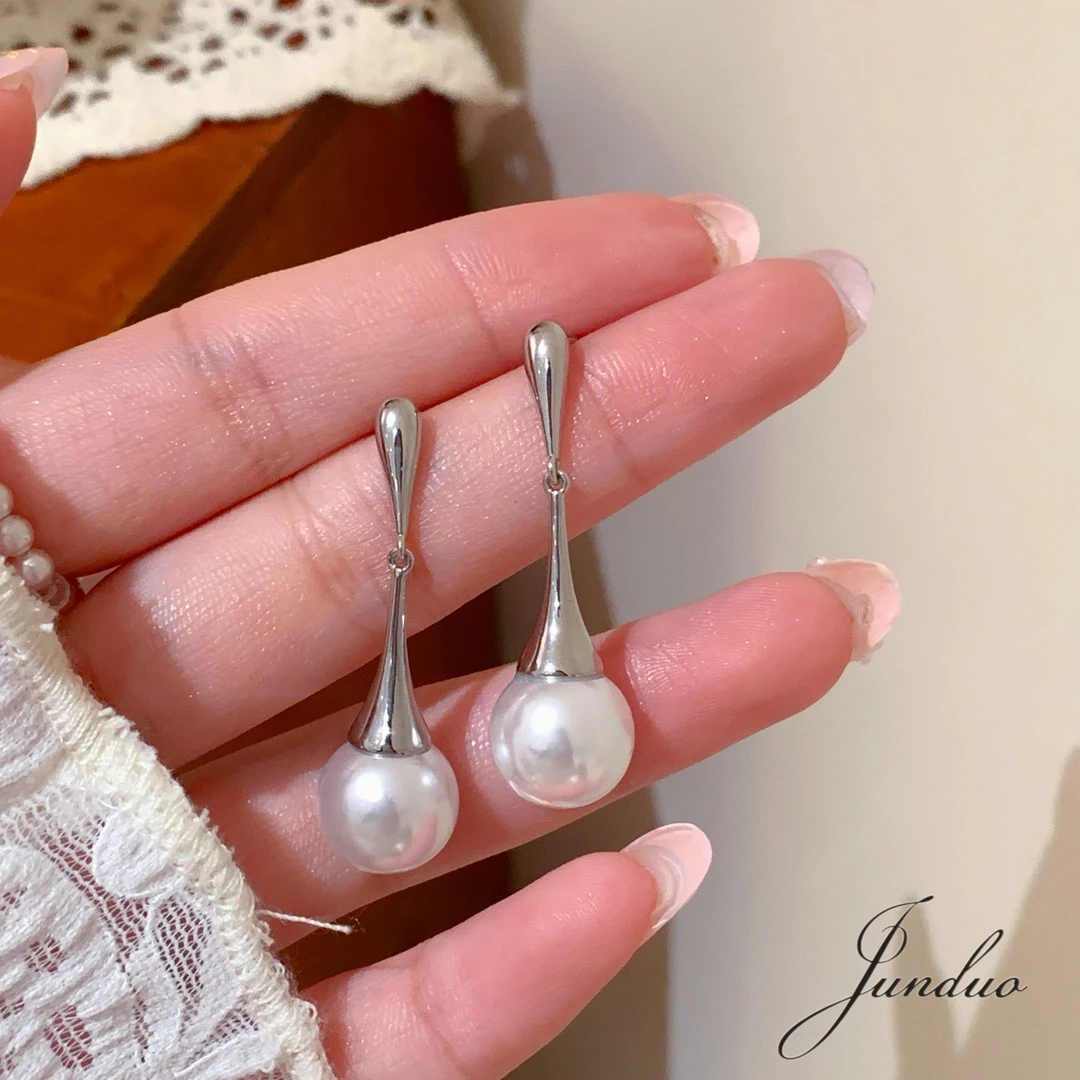 君朵饰品00622个性百搭珠珠少女耳饰耳钉