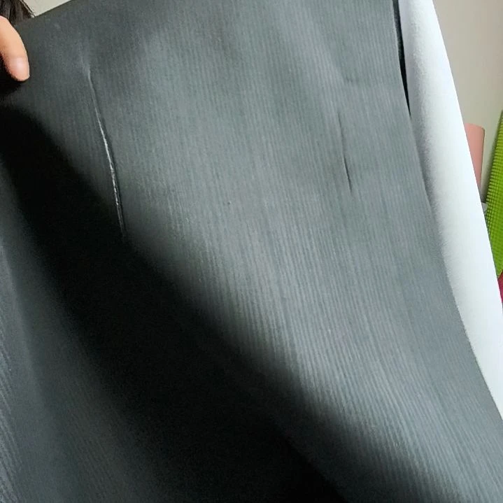 天然橡胶露露双面用瑕疵明显铺巾