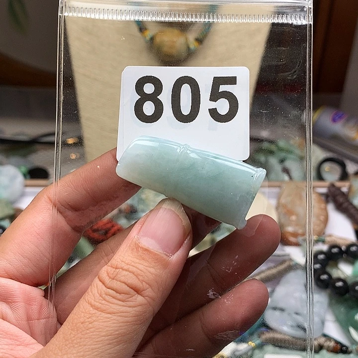 翡翠颈饰未镶嵌海**语翡翠