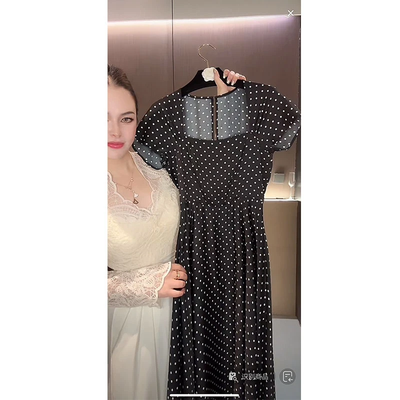 （特价）赫本风方领波点连衣裙LYQ30501