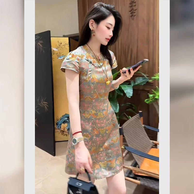 新中式国风碎花盘扣改良旗袍连衣裙2025新款爆款绝美巨好看的短裙