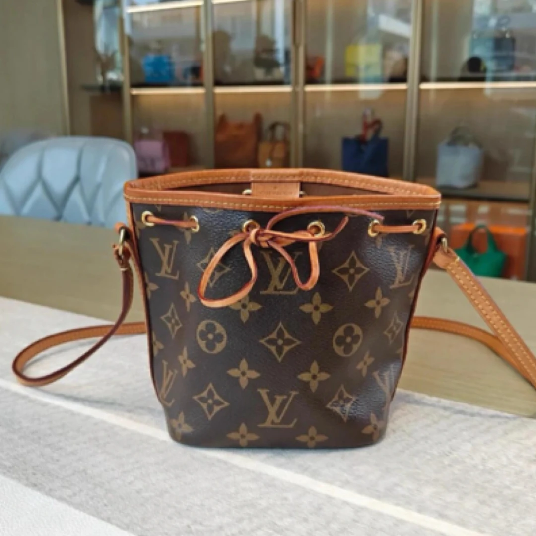 95新 LouisVuitton/路易威登 老花水桶nano烧麦单肩包抽绳后换