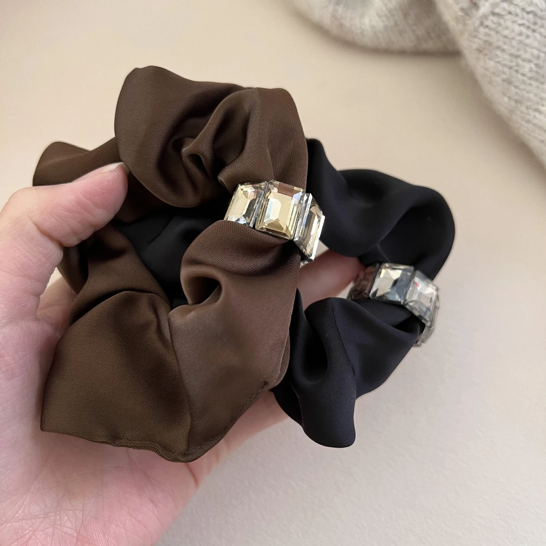 高级感缎面闪钻大肠发圈女简约气质低马尾头绳头饰百搭发绳发饰