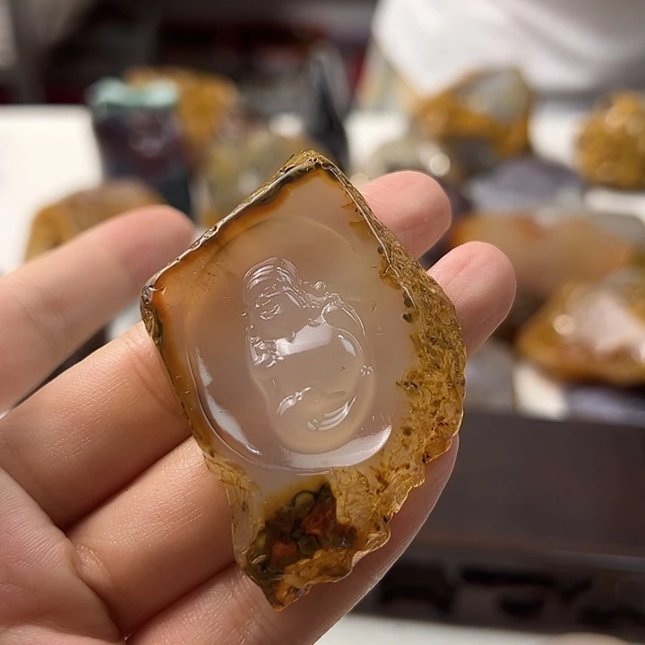 未镶嵌颈饰玛瑙/玉髓