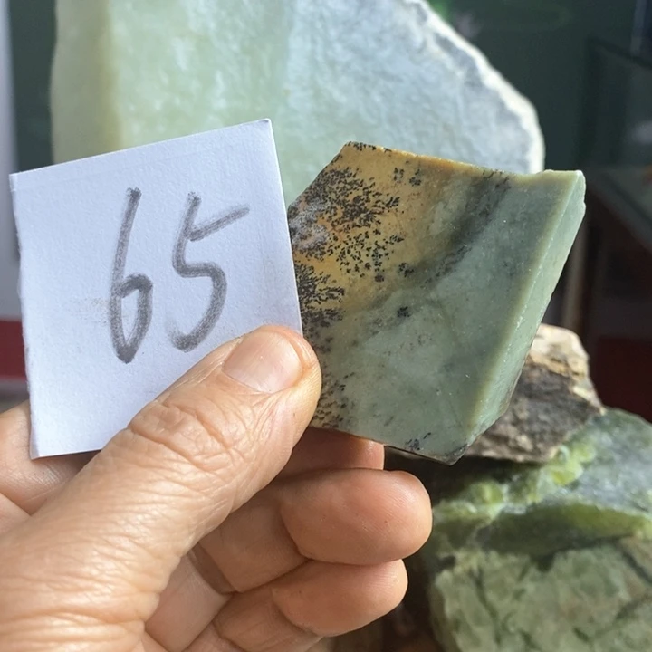 蛇纹石玉珠宝岫玉原石未镶嵌X***乐