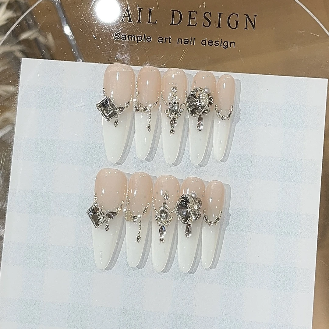 纯手工美甲穿戴甲渐变精品堆钻链条穿戴甲气质爆闪夏日穿戴式裸色
