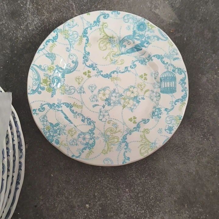 瓷陶瓷盘子碗啥都有