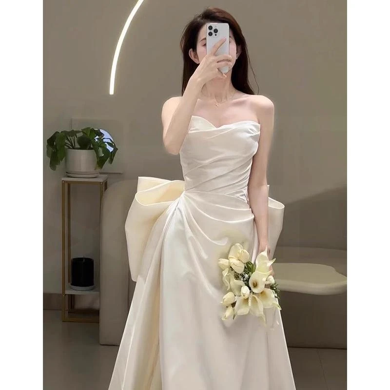 【高品质】抹胸轻婚纱新娘2025新款小个子鱼尾简约订婚礼服裙白色