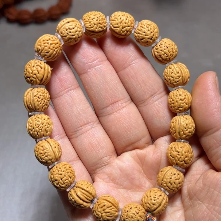 文玩核桃把件金刚纹8631
