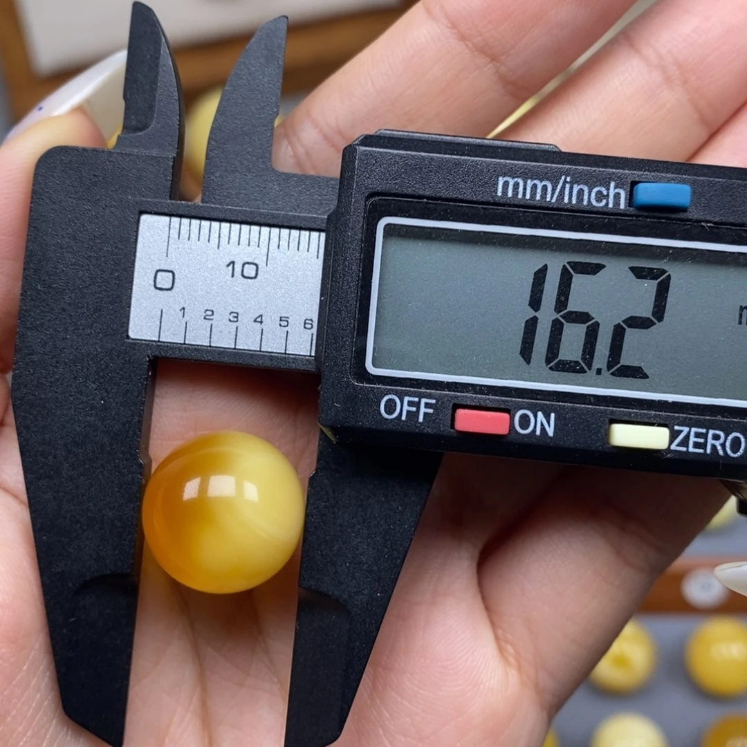 蜜蜡未镶嵌珠宝奇石圆*