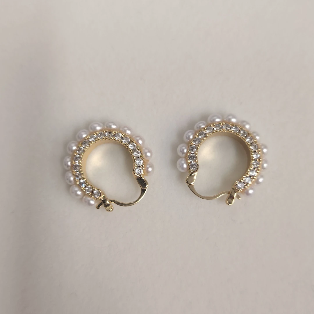 AIKJIANG/爱匠【白总】淡水珍珠耳钉4mm左右轻奢百搭时尚重工耳饰