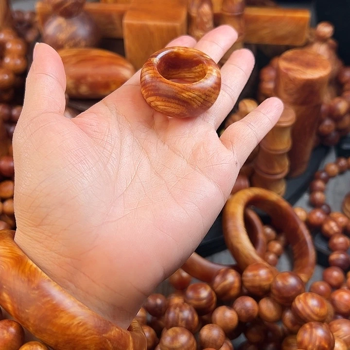 无事牌松木（琥珀木）