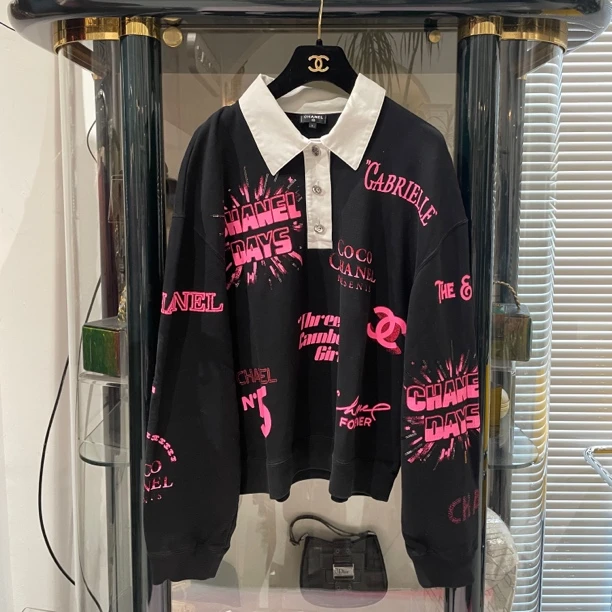 95新 Chanel/香奈儿 24S 黑粉涂鸦字母卫衣 L码
