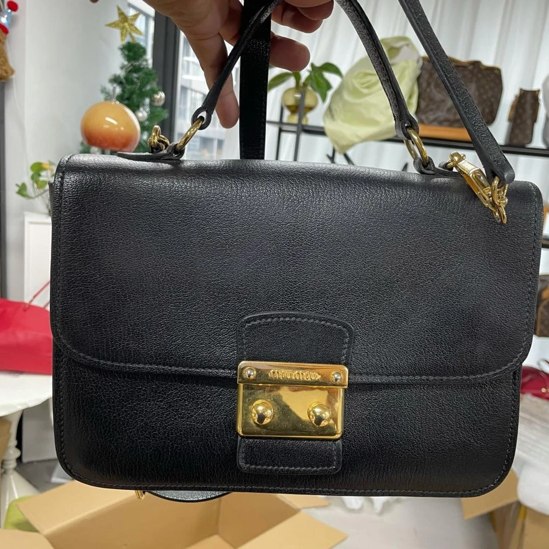 95新 MIU MIU/缪缪 小野专属/单肩包/DY8244