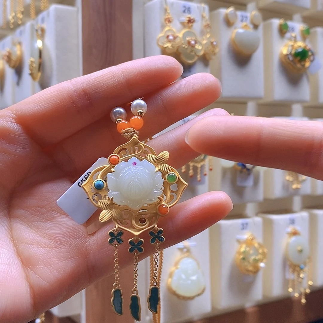 和田玉颈饰银S925镶嵌