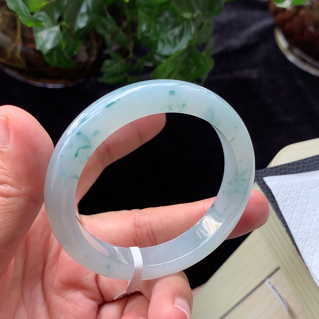 翡翠未镶嵌手镯23号