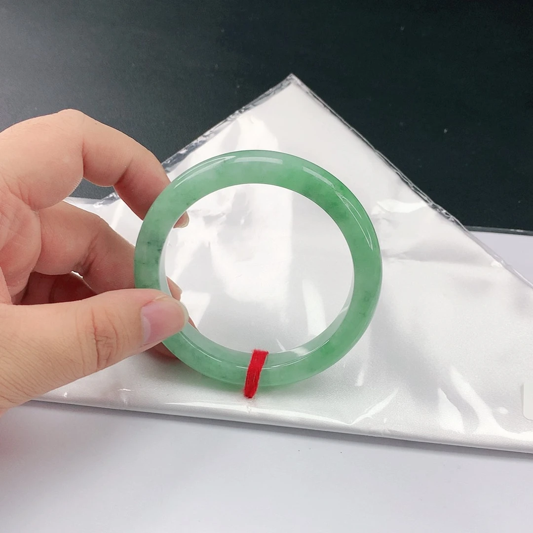 翡翠手镯未镶嵌翡翠118