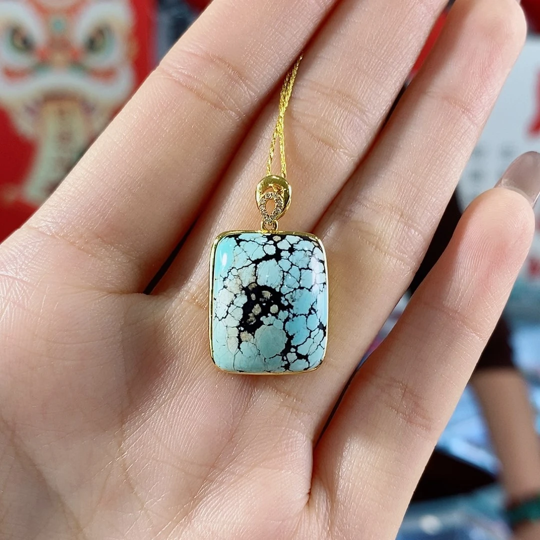 绿松石18K金镶嵌珠宝奇石