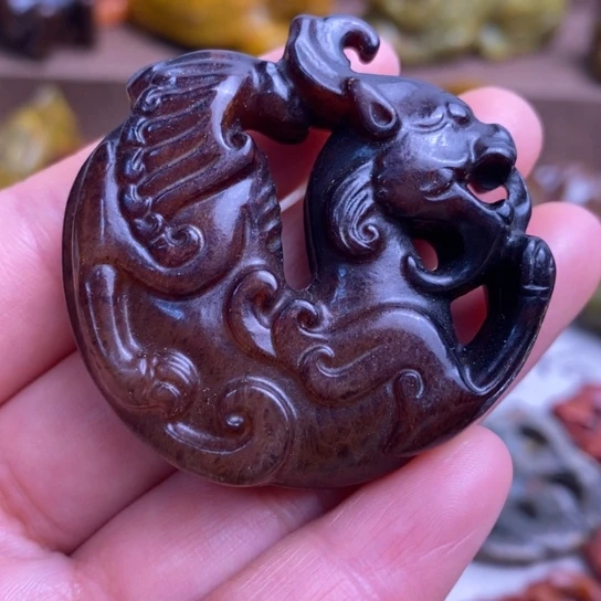 蛇纹石玉未镶嵌颈饰133