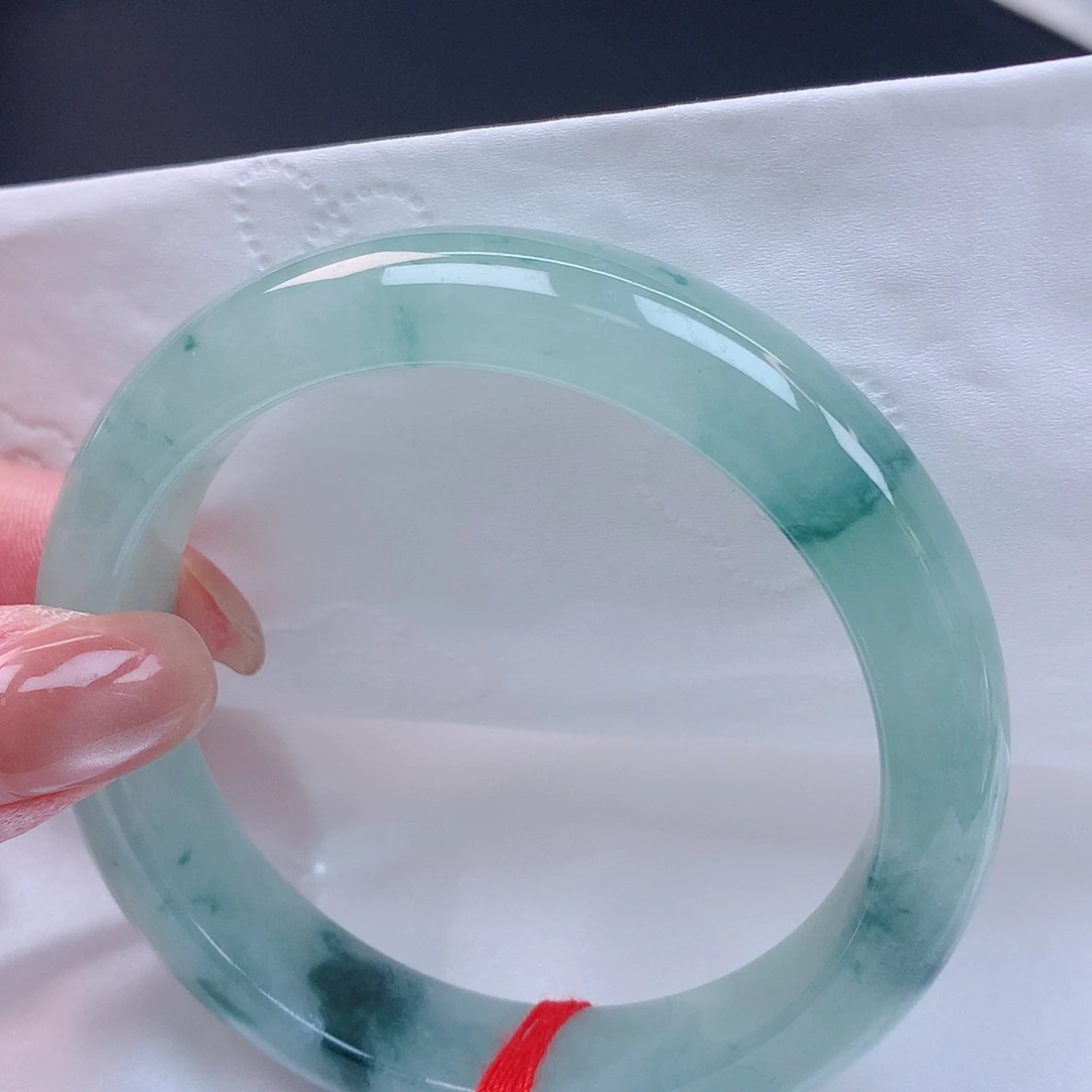 【闪购商品】未镶嵌手镯翡翠56