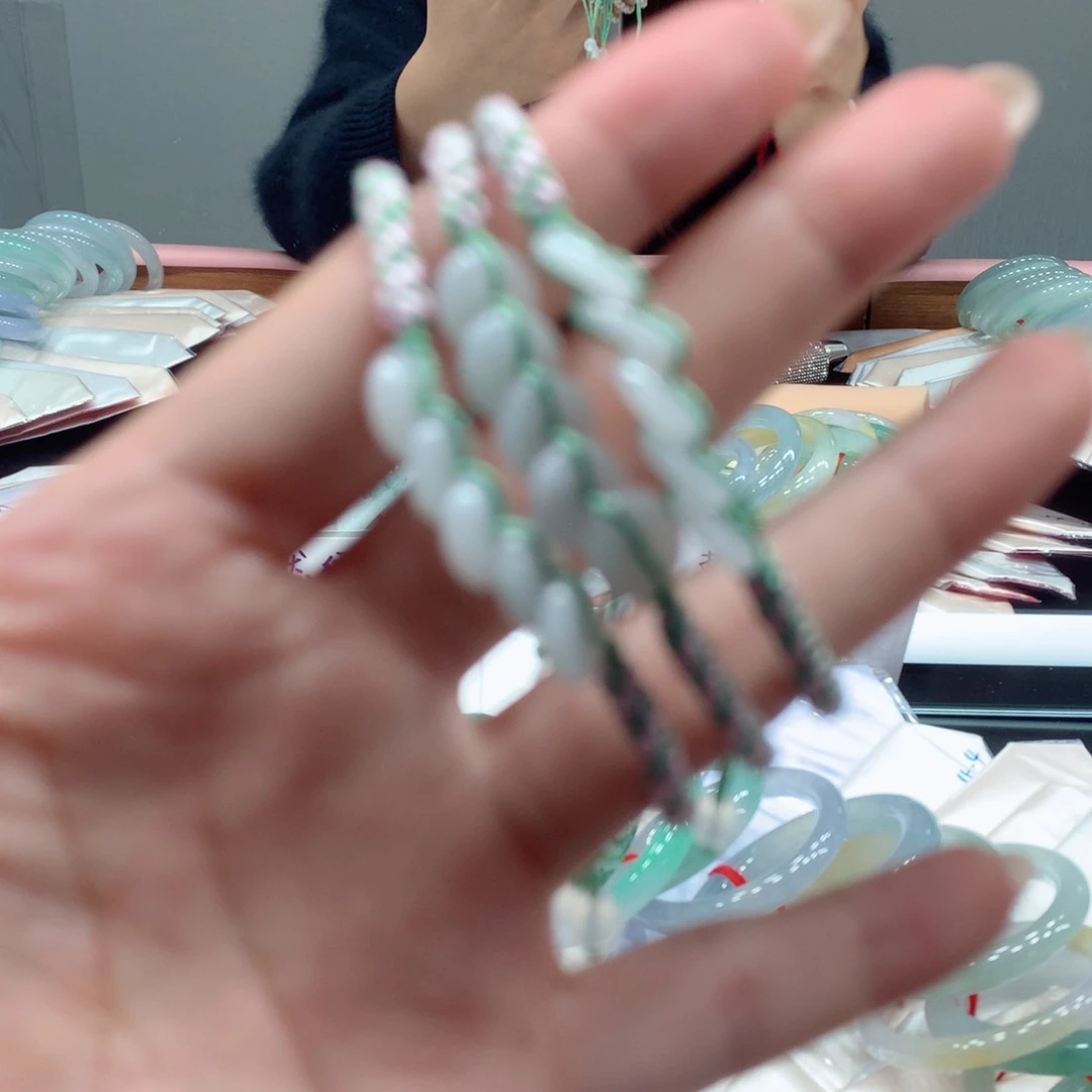 翡翠手链未镶嵌多样性发1