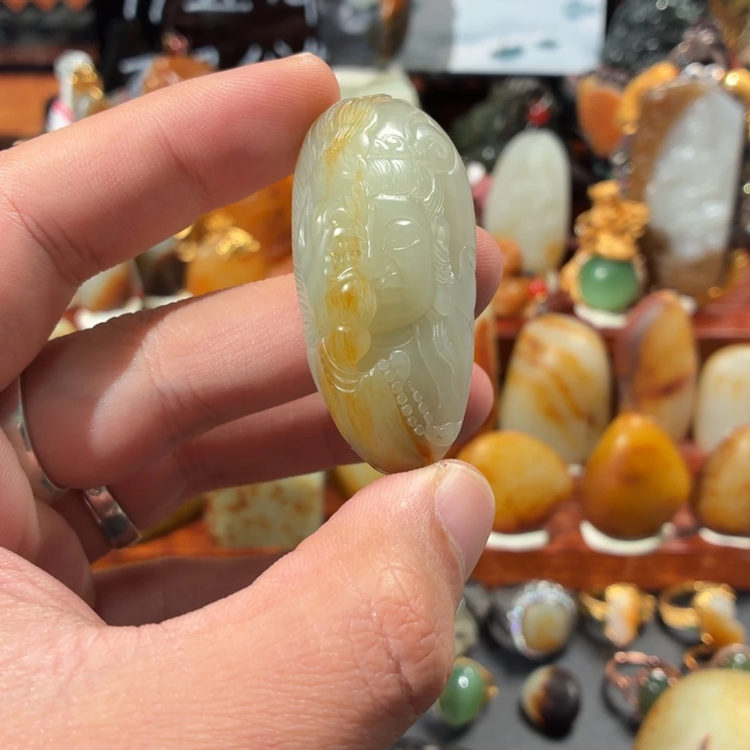 和田玉（子料）未镶嵌吊坠(赠链)28.9g