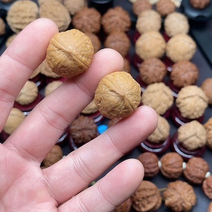 把件文玩核桃光头强